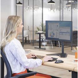 Prise en charge de base de la série professionnelle pour un moniteur