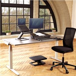 Porte-documents et pupitre Hana. 2 couleurs.