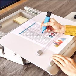 Porte-documents et pupitre Hana. 2 couleurs.