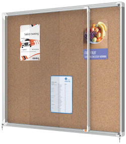 Vitrine interne Nobo. Porte courante et surface sur le patio. Deux tailles