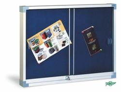 Vitrine murale pour publicités tapissées. faibo